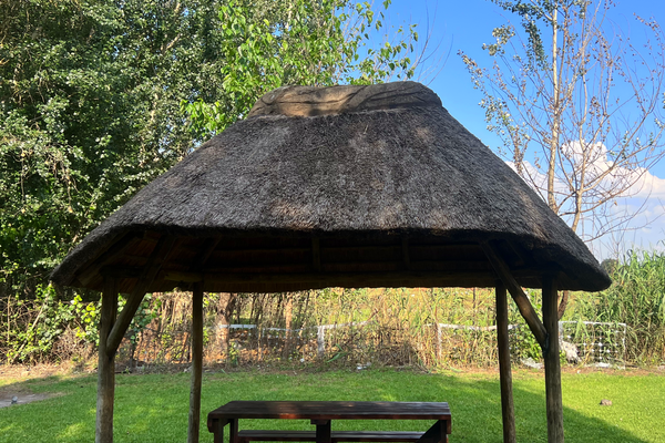 Picnic Spots in Johannesburg South You’ll Love — Why Buksies Resort Tops the List