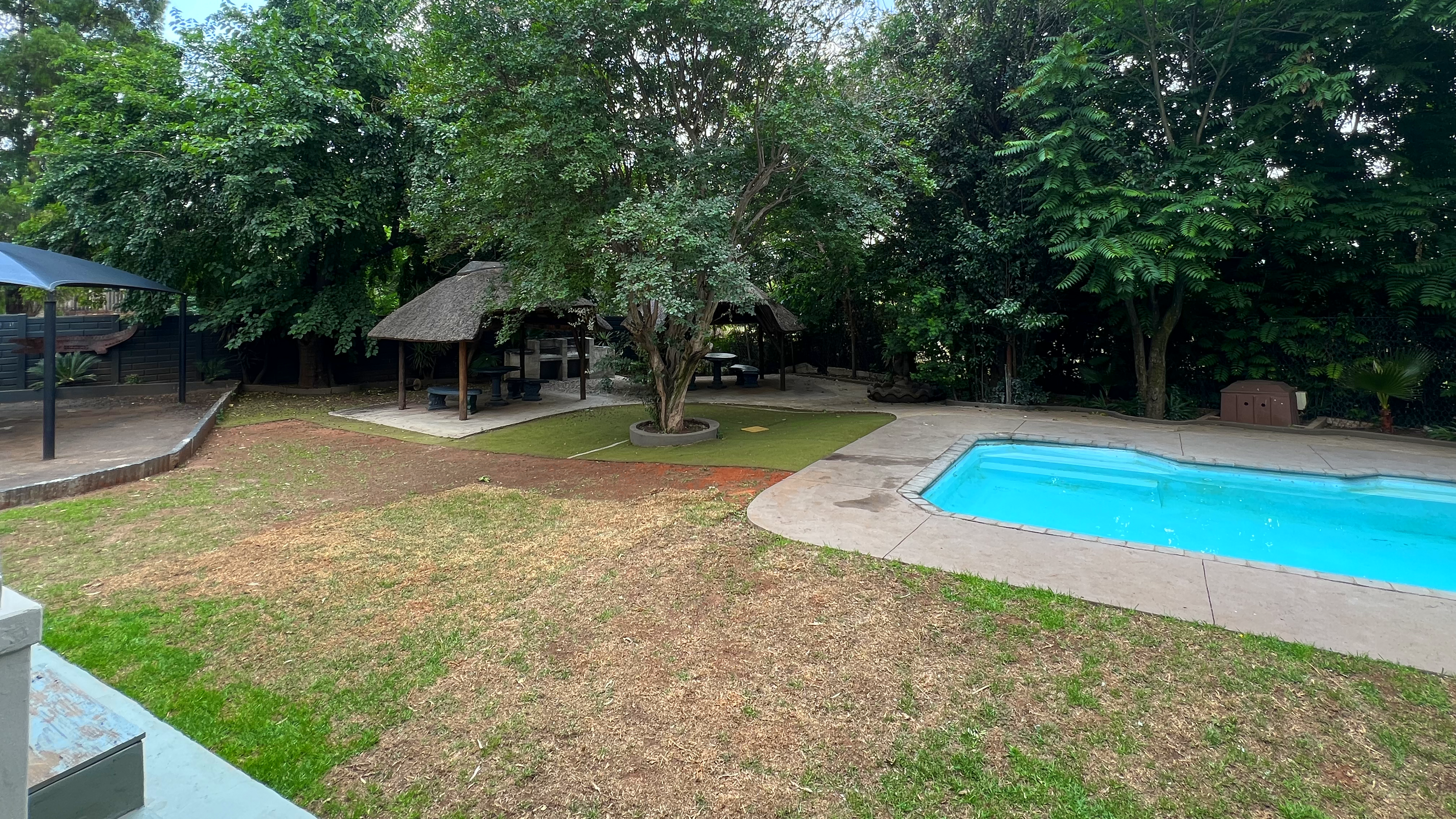 12-Sleeper Family Lodge | Buksies Resort | Rooms (accommodation) - image 2