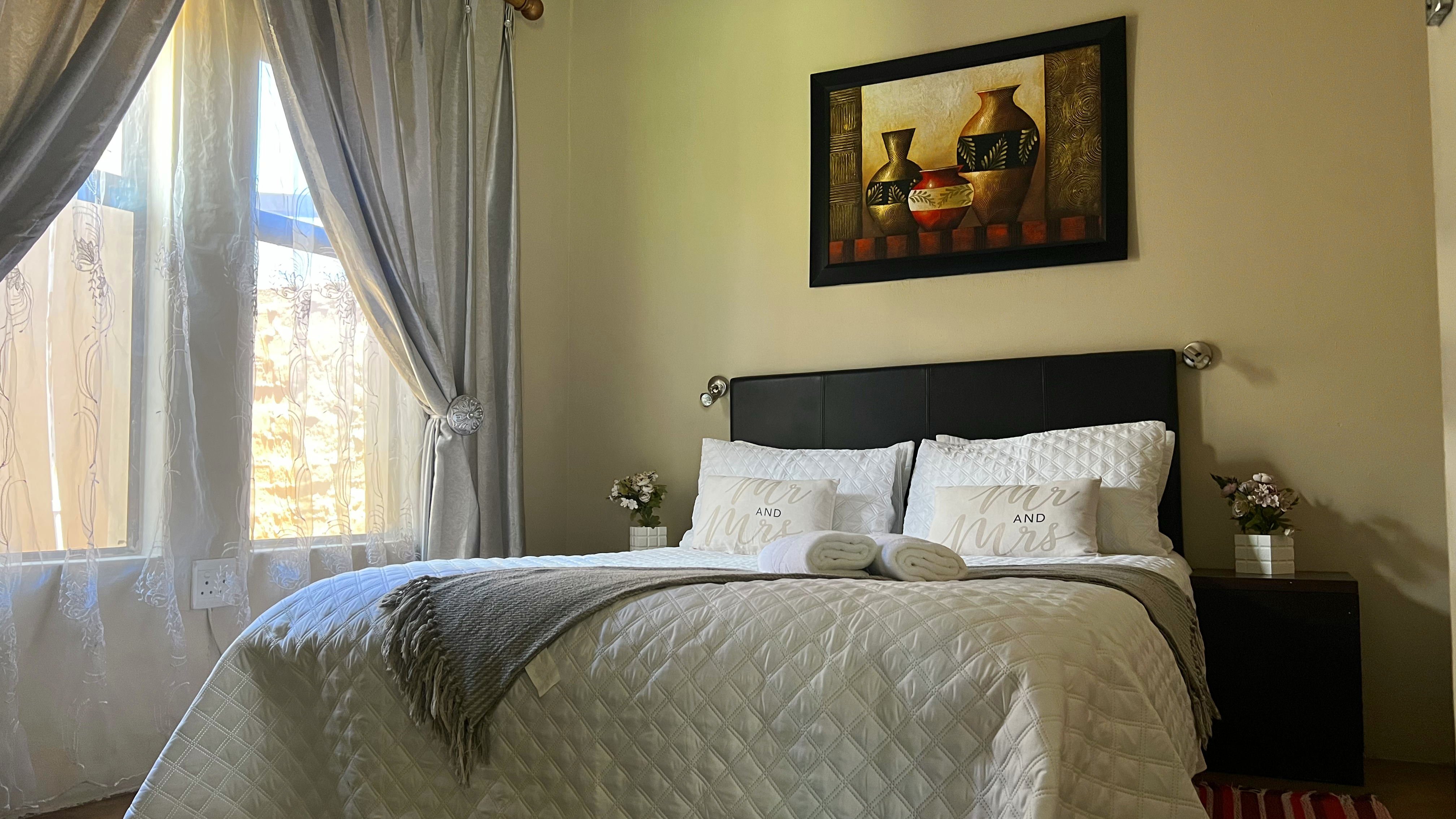 Classic 4-Sleeper Family Chalet | Buksies Resort | Rooms (accommodation) - image 2