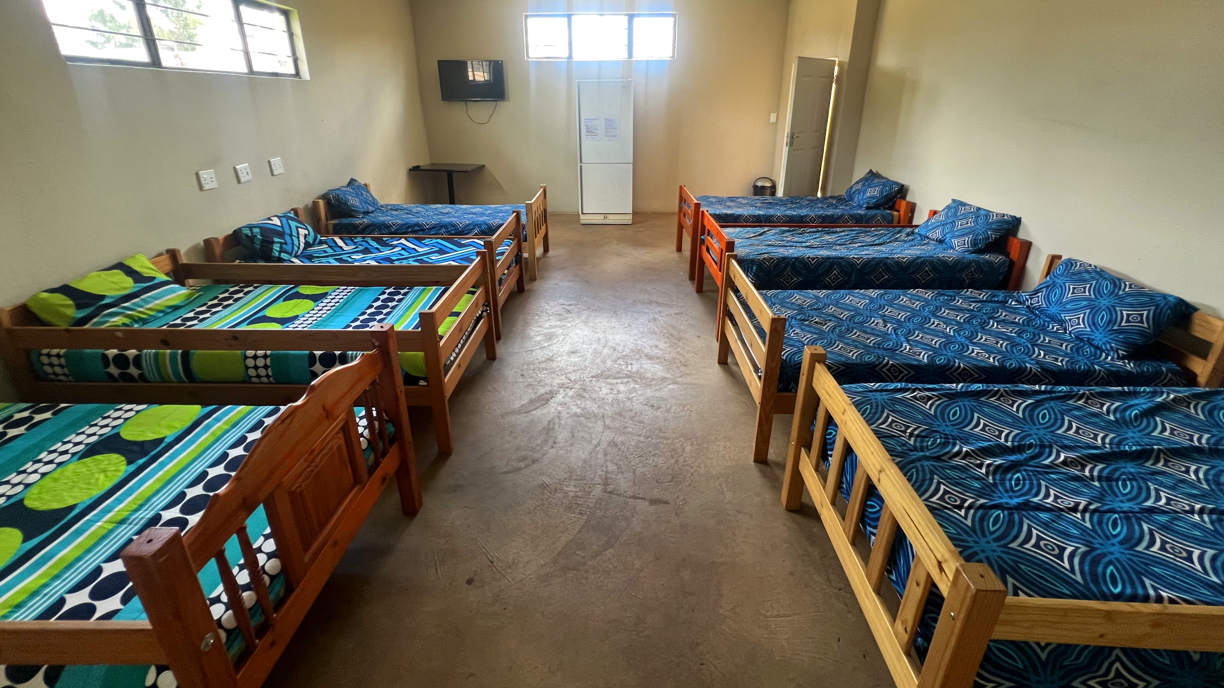 40-Sleeper Camp-Style Dormitory | Buksies Resort | Rooms (accommodation) - image 3